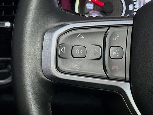 Used 2023 RAM 1500 Laramie AWD/4WD image 33