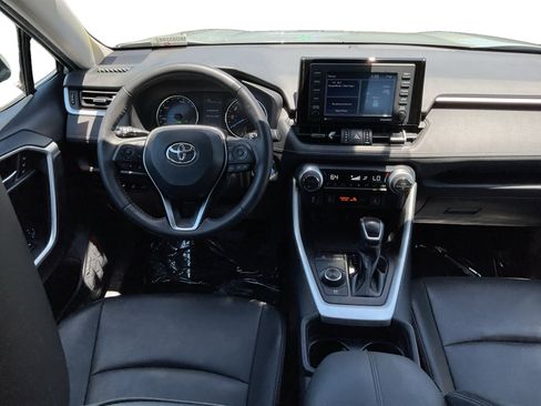 Used 2021 Toyota RAV4 XLE Premium AWD/4WD image 14