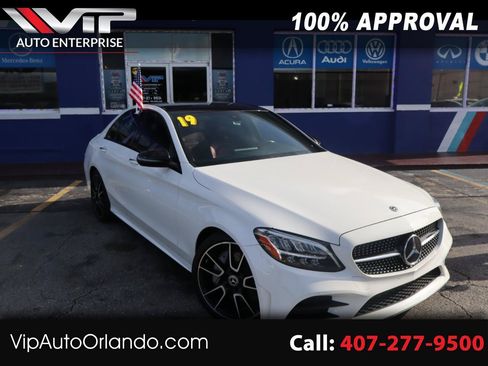 Used 2019 Mercedes-Benz C 300 Sedan w/ AMG Line image 1
