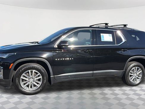 Used 2023 Chevrolet Traverse LT FWD image 8