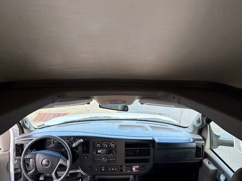 New 2025 GMC Savana 3500 w/ Power Convenience Package image 27