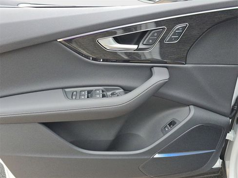 New 2026 Audi Q7 3.0T Premium Plus image 19