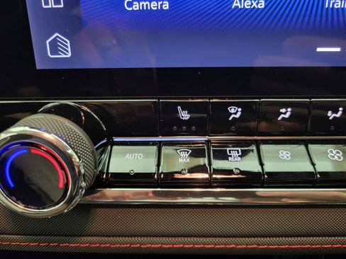 New 2025 Chevrolet Colorado Z71 image 10