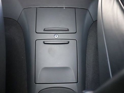 Used 2011 Audi R8 V10 AWD/4WD image 19