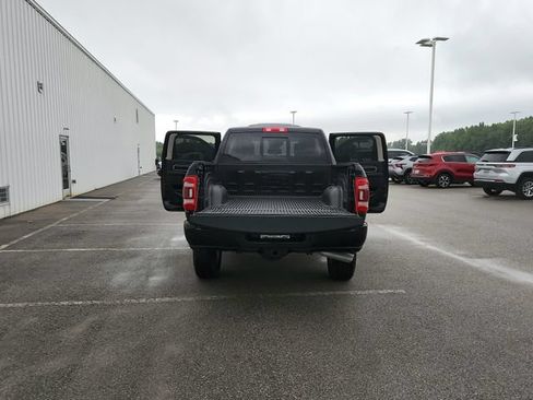 Used 2024 RAM 2500 Laramie w/ Safety Group AWD/4WD image 14