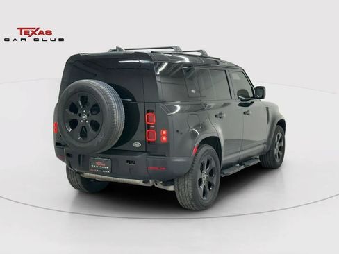 Used 2022 Land Rover Defender 110 S image 7