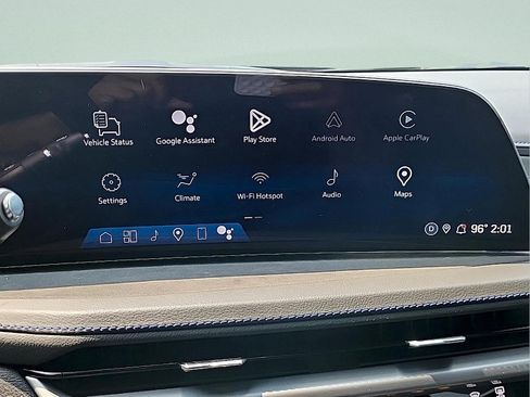 Certified 2024 Cadillac XT4 Sport w/ Technology Package AWD/4WD image 22