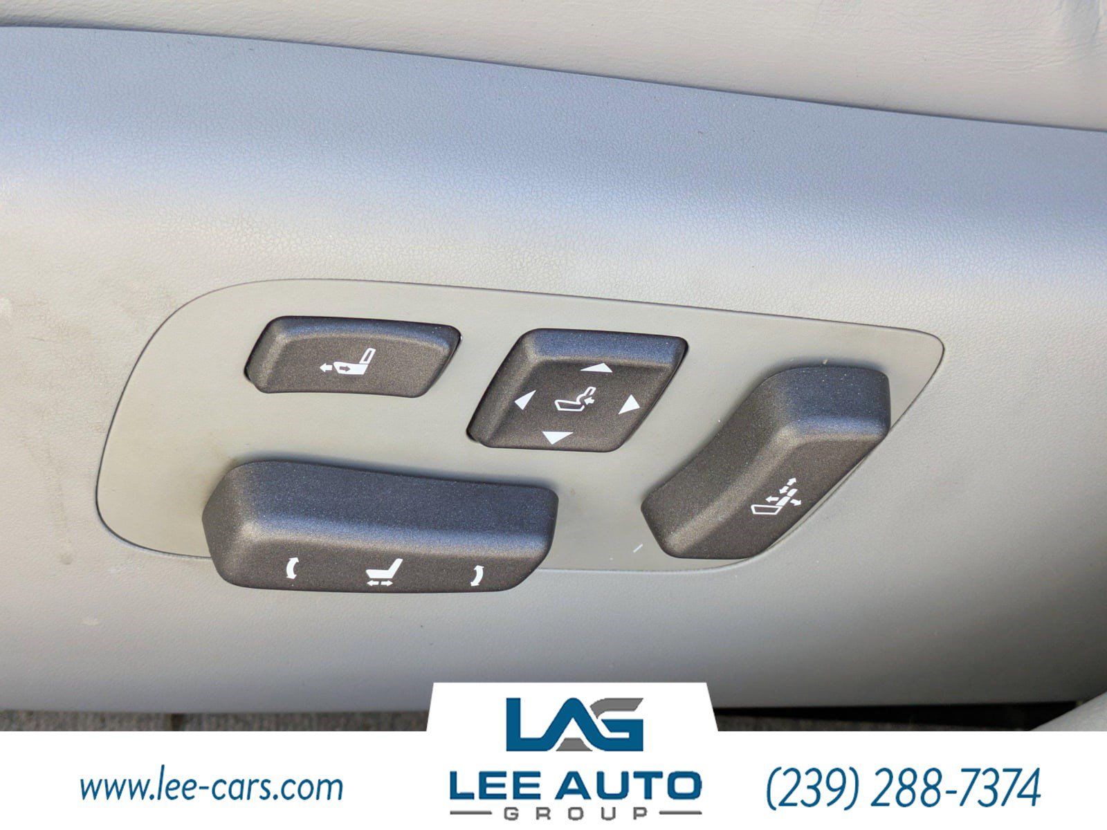 Used 2008 Lexus LS 460 RWD image 17