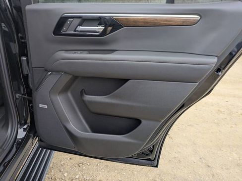 New 2026 Chevrolet Tahoe High Country image 37