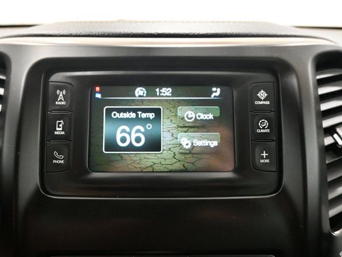 Used 2015 Jeep Cherokee Latitude w/ Cold Weather Group AWD/4WD image 13