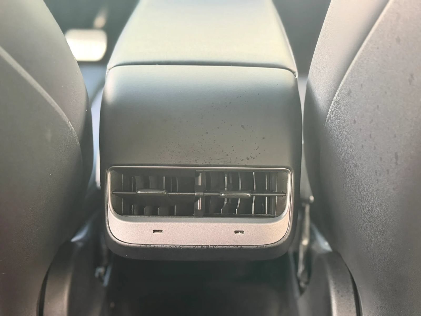Used 2023 Tesla Model Y Performance AWD/4WD image 29