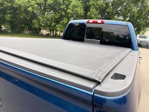 Used 2018 GMC Sierra 1500 SLT w/ SLT Premium Package AWD/4WD image 13