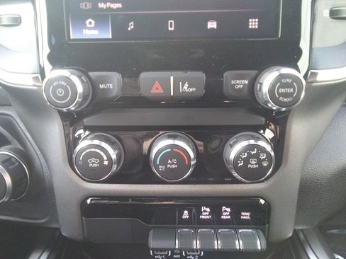 New 2026 RAM 1500 Express image 19