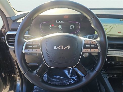 Used 2023 Kia Telluride S image 26