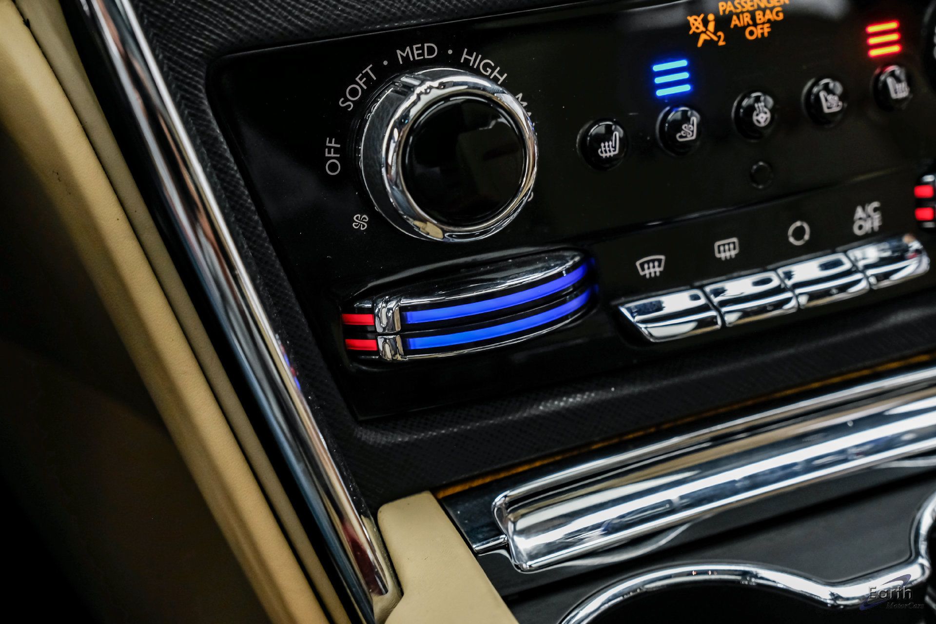 Used 2019 Rolls-Royce Cullinan AWD/4WD image 74