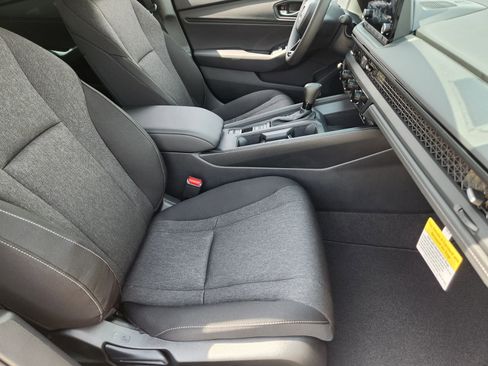 New 2025 Honda Accord SE image 12