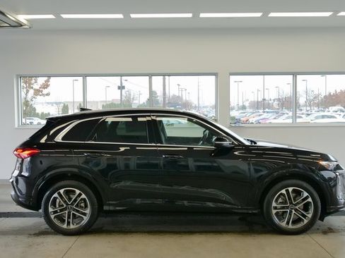 New 2025 Audi Q5 Prestige image 7