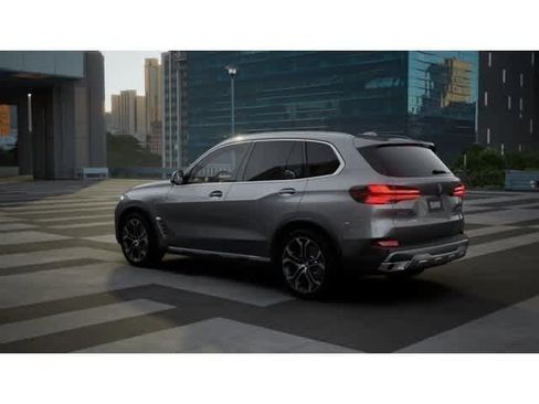 New 2026 BMW X5 xDrive50e w/ Premium Package AWD/4WD image 2