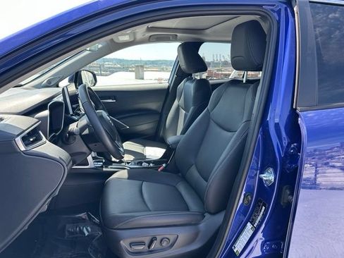 Certified 2023 Toyota Corolla Cross XLE w/ Convenience Package AWD/4WD image 15