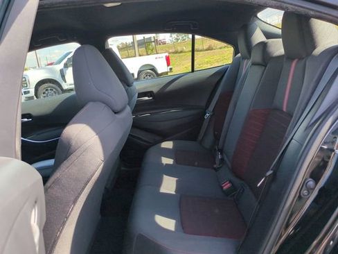 Used 2025 Toyota Corolla SE image 14