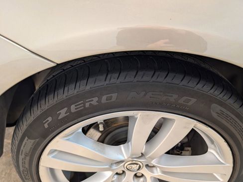 Used 2013 Jaguar XJ L Portfolio image 25