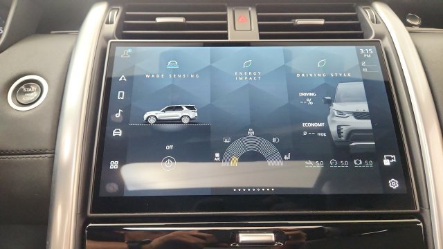 Used 2025 Land Rover Discovery S AWD/4WD image 66