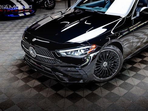 Used 2025 Mercedes-Benz CLE 300 4MATIC Cabriolet image 8