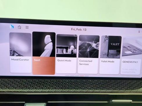 Used 2025 Genesis GV80 3.5T e-SC image 50