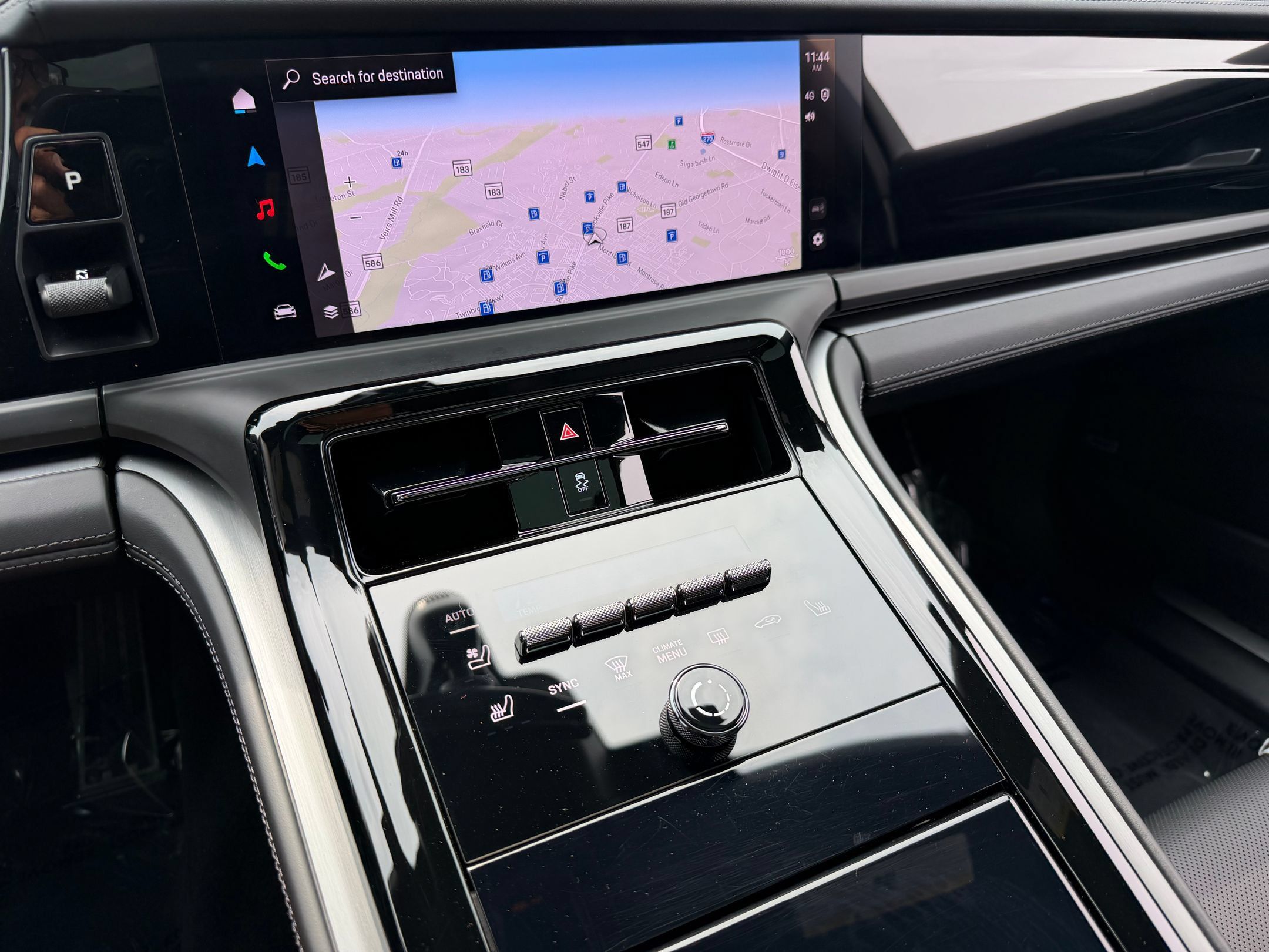 Certified 2024 Porsche Panamera image 14