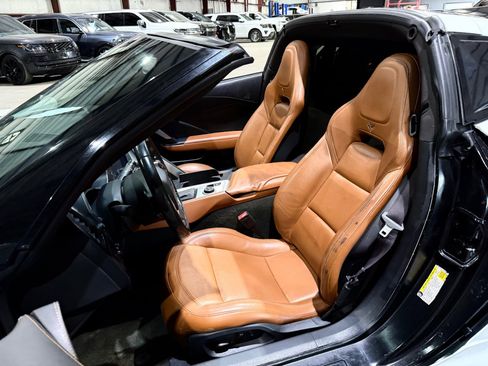 Used 2016 Chevrolet Corvette Stingray Coupe w/ 2LT Preferred Equipment Group image 23