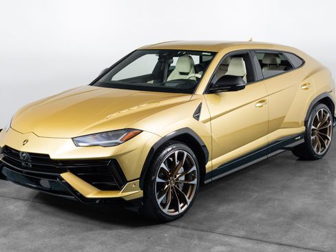 Used 2023 Lamborghini Urus S AWD/4WD image 29