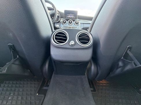 Used 2015 Mercedes-Benz C 300 4MATIC Sedan image 25