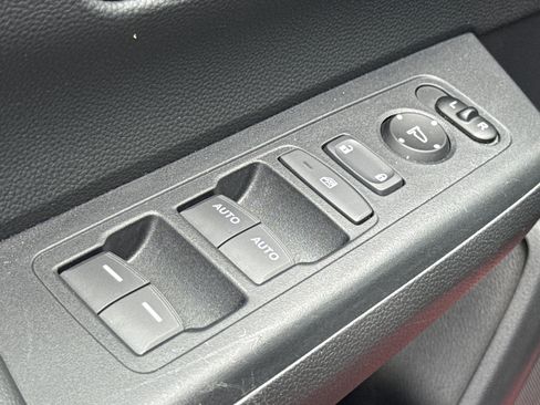 Certified 2025 Honda CR-V Sport image 25