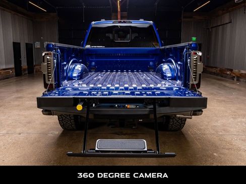 Used 2026 Ford F350 King Ranch w/ FX4 Off-Road Package image 9