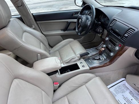 Used 2007 Subaru Outback 2.5i Limited image 16