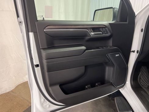 Certified 2024 Chevrolet Silverado 1500 LTZ AWD/4WD image 4