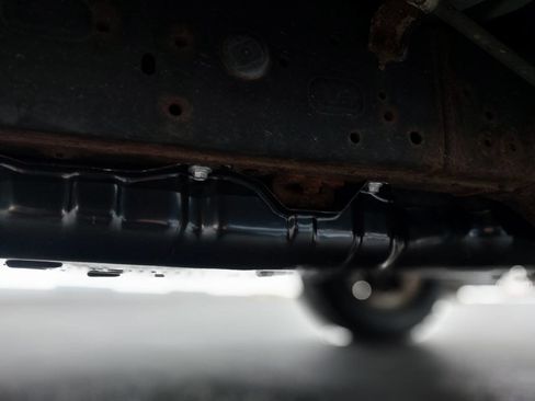 Used 2015 Toyota 4Runner SR5 AWD/4WD image 17