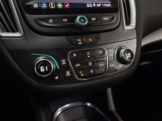Used 2022 Chevrolet Malibu LT FWD image 35