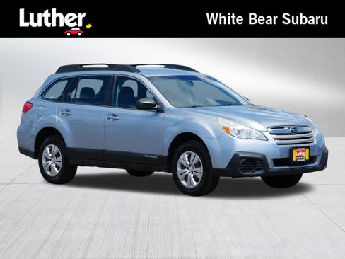 Used 2013 Subaru Outback 2.5i AWD/4WD image 1