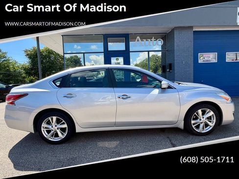 Used 2014 Nissan Altima 2.5 SL w/ Technology Package FWD image 1