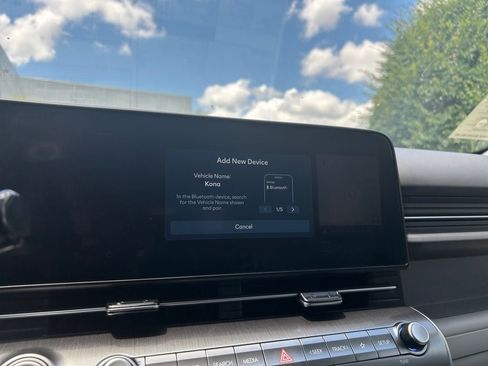 New 2025 Hyundai Kona SEL image 17