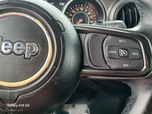 Used 2018 Jeep Wrangler Unlimited Sport S AWD/4WD image 26