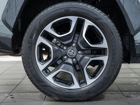 Used 2020 Toyota RAV4 Adventure image 14