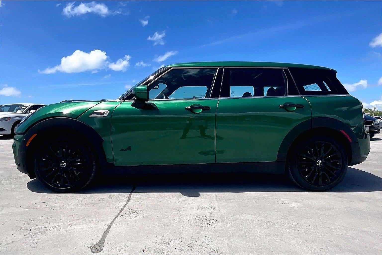 Used 2023 MINI Cooper Clubman S AWD/4WD image 3