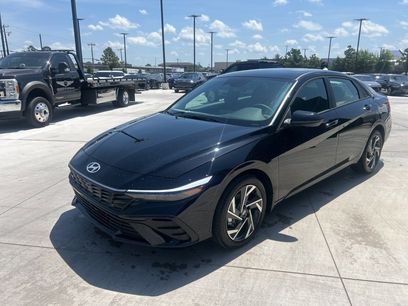 New 2025 Hyundai Elantra SEL Sport