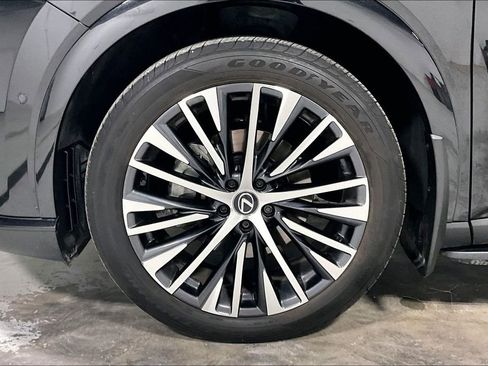 Used 2024 Lexus RX 350 Premium Plus w/ Convenience Package FWD image 10