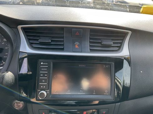 Used 2019 Nissan Sentra SV FWD image 30