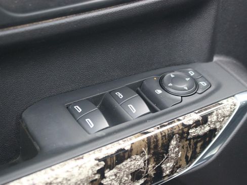 Used 2024 Chevrolet Silverado 1500 Custom Trail Boss w/ Realtree Special Edition AWD/4WD image 16