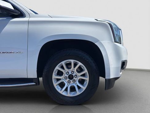 Used 2020 GMC Yukon XL SLT AWD/4WD image 20