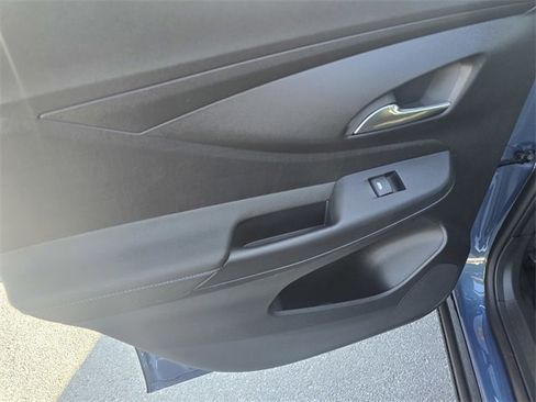 New 2026 Buick Envista Sport Touring image 11